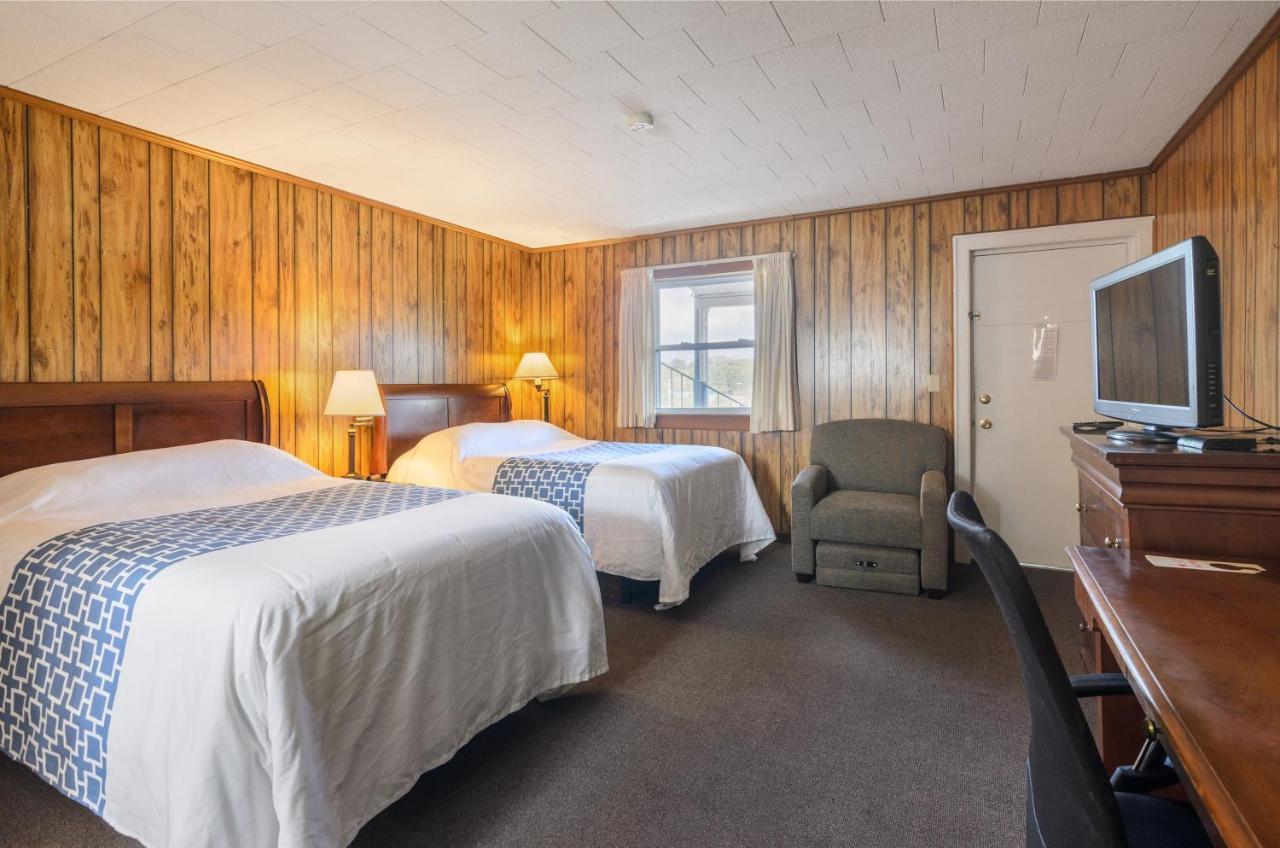 Knob Hill Motor Lodge Hillsville Esterno foto