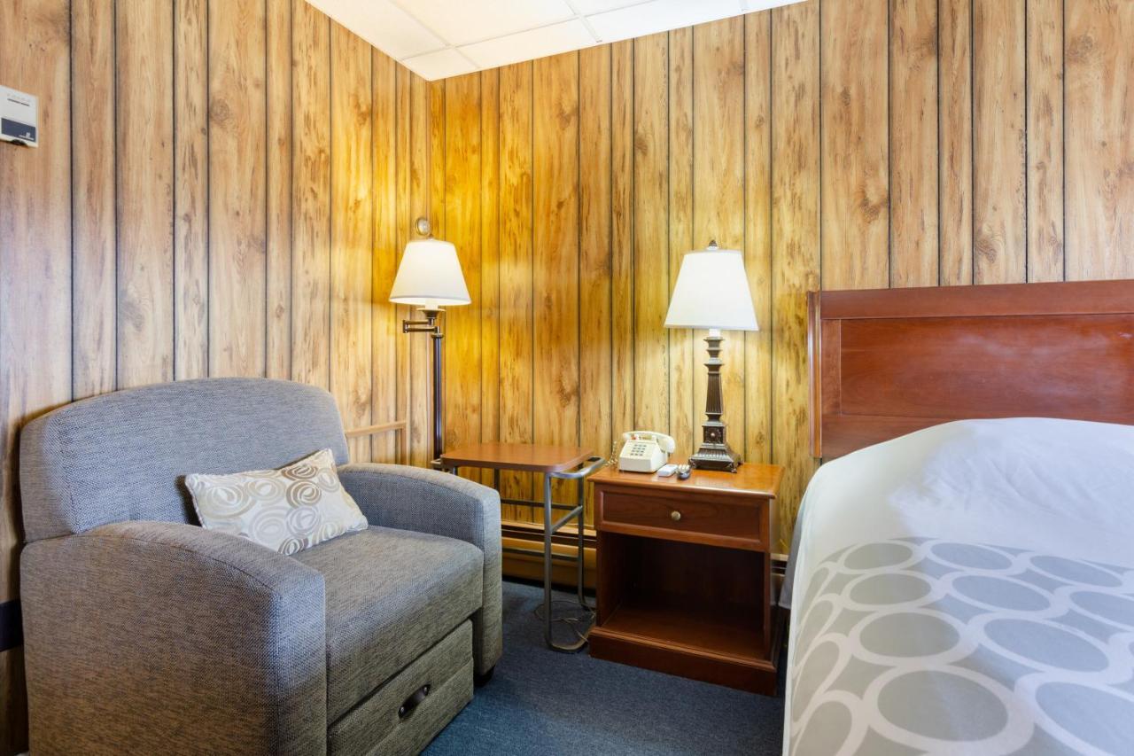Knob Hill Motor Lodge Hillsville Esterno foto
