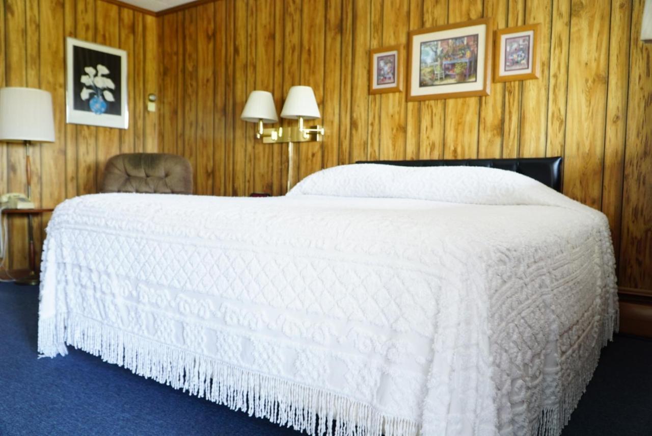 Knob Hill Motor Lodge Hillsville Camera foto